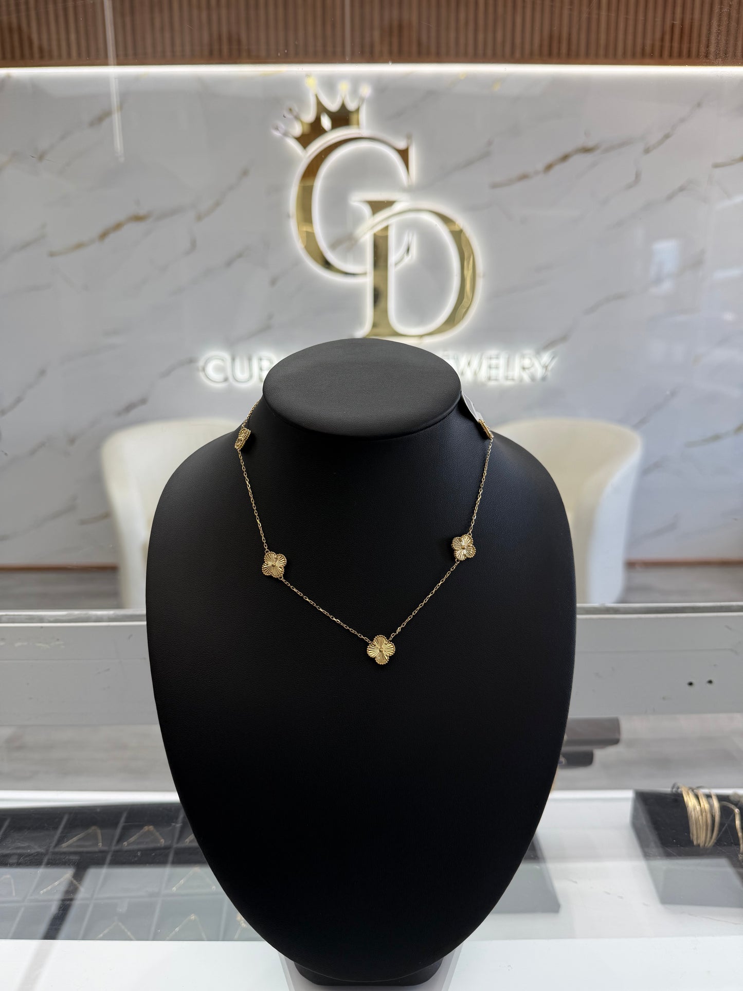 14k 18" Women's Necklace